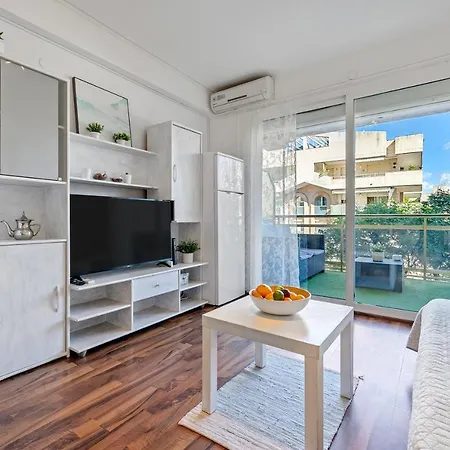 Stylish Apartment In The Heart Of Salou Exterior photo