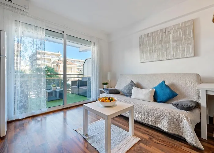 Stylish Apartment In The Heart Of Salou